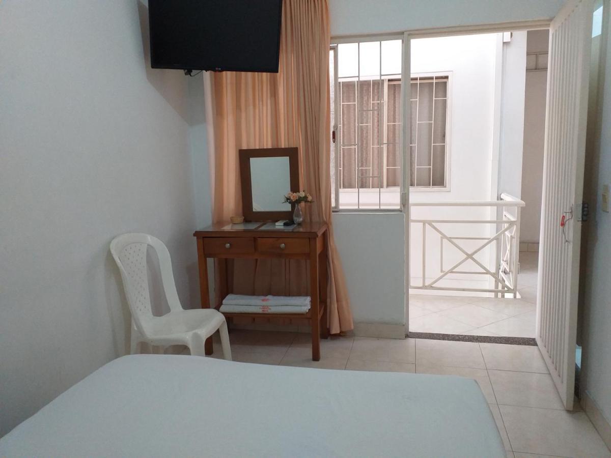 Hotel Comercial Neiva Нейва Екстер'єр фото